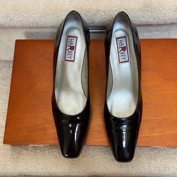 harvey black patent leather pumps / heels - Picture 3 of 12